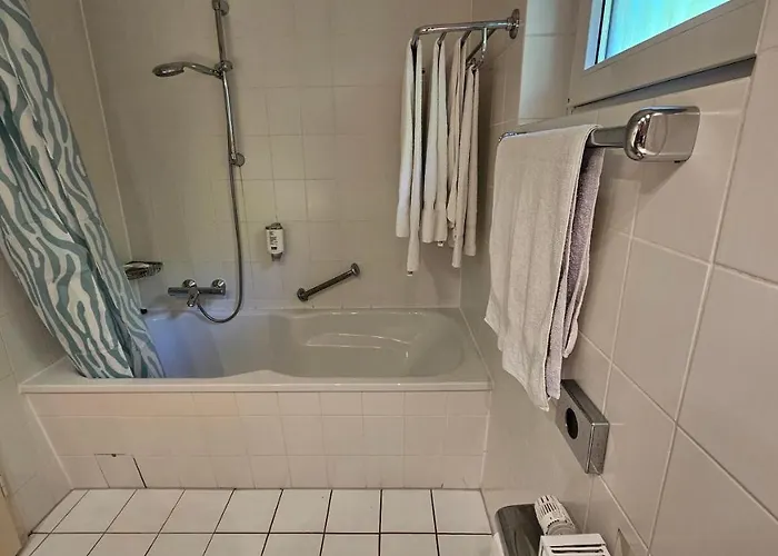 Landhaus-wald-und-see-1 Koosbüsch