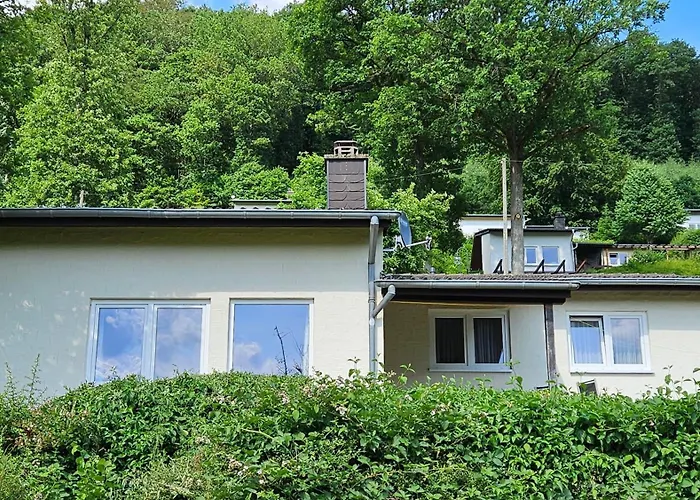 別荘 Landhaus-wald-und-see-1